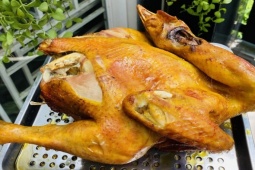 Thêm một công thức nướng gà siêu lạ miệng, ngon miễn chê