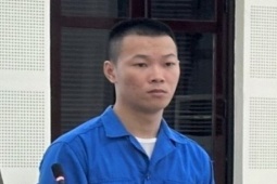 Chủ nhà cầm súng truy đuổi nhóm trộm gà khiến 1 người chết