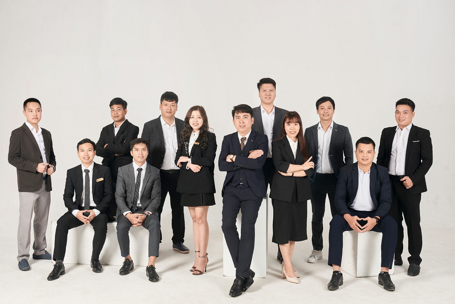 Đội ngũ kiến trúc sư chuyên nghiệp, giàu kinh nghiệm, có thể tạo ra những công trình hoàn hảo cả về công năng và thẩm mỹ