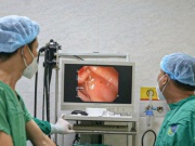 Sức khỏe đời sống - Nuốt đũa để 'thể hiện' trong cuộc nhậu, nam thanh niên thủng ruột phải cấp cứu