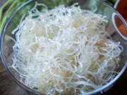Làm đẹp - Món mì giúp diễn viên Hàn giảm 5 kg trong chưa đầy một tháng