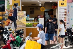 Tin tức trong ngày - Chủ tiệm bánh mì ở Nha Trang 'bất ngờ' với xét nghiệm 'thuốc trừ sâu trong rau'