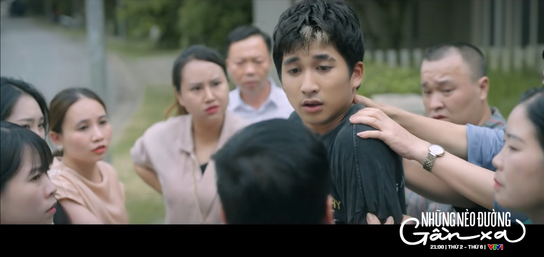 “Những nẻo đường gần xa” tập 51: Bảo bị nhóm người mà Ngọc lừa tiền đầu tư “tương tác” - 3