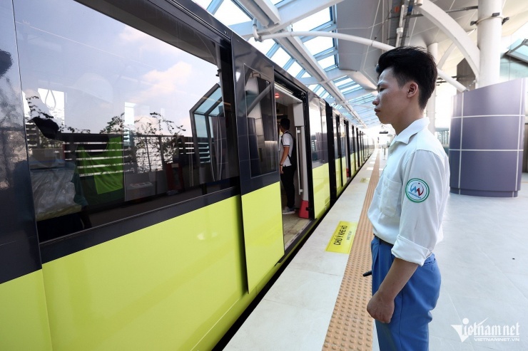 Cập nhật mới nhất: Tuyến metro Nhổn - ga Hà Nội đoạn trên cao chính thức vận hành từ 8h sáng 8/8