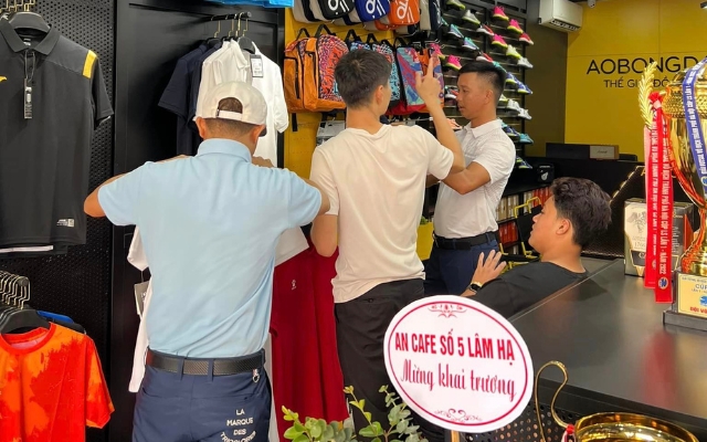 Đội ngũ nhân viên AOBONGDA.VN tận tâm, sẵn sàng hỗ trợ 24/7