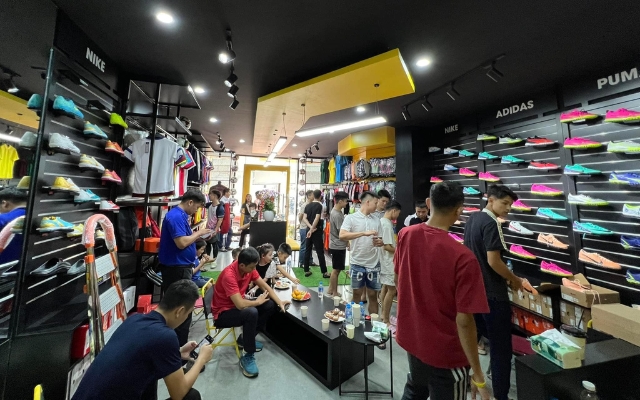 An tâm mua sắm với chính sách bảo hành, đổi trả ưu đãi tại AOBONGDA.VN