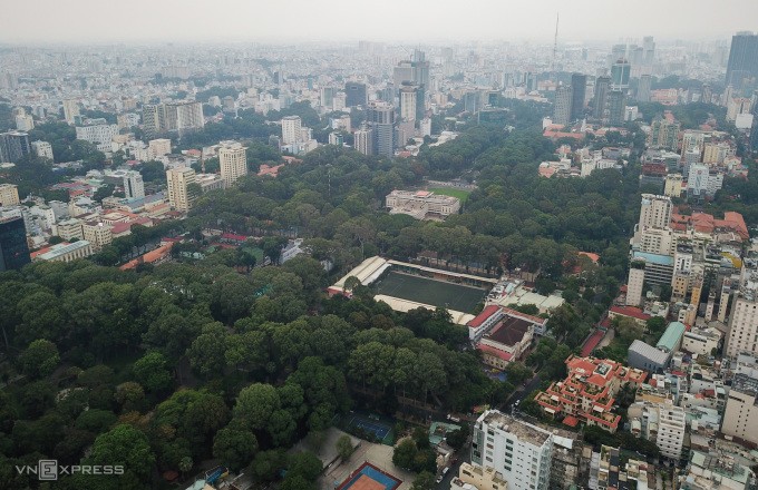 Toàn cảnh công viên Tao Đàn với rất nhiều cây xanh ở trung tâm TP HCM. Ảnh: Quỳnh Trần