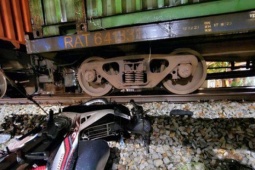 Media - Ám ảnh những đường ngang ‘thương đau’ tại Huế