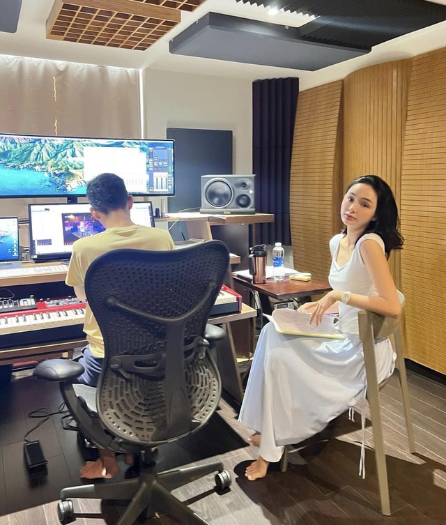 Hiền Hồ vẫn muốn trở lại sân khấu sau scandal đời tư.