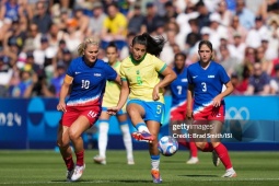 Bóng đá - Video bóng đá nữ Brazil - Mỹ: Đòn đau hiệp 2, nghẹt thở đoạt HCV (Chung kết Olympic)