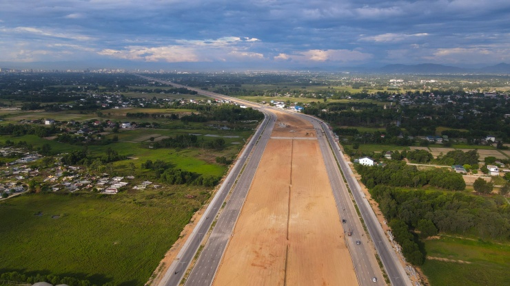 Đại lộ Vinh - Cửa Lò thông xe, mở ra không gian phát triển mới cho Nghệ An