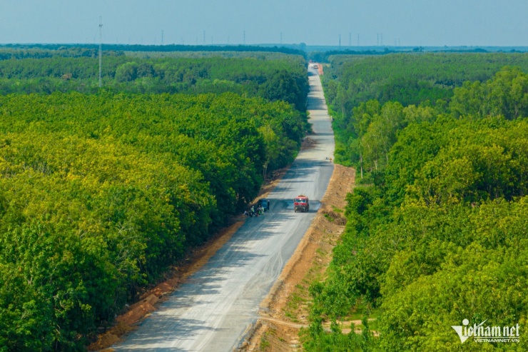 Dự án Đường Hồ Chí Minh Đoạn Chơn Thành - Đức Hòa: Quyết tâm Tháo Gỡ Khó Khăn, Đảm Bảo Tiến Độ