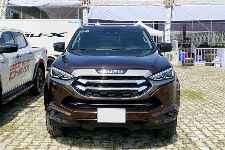 Isuzu Mu-X giảm giá 200 triệu đồng, liệu có tìm ra khách hàng mới? - 1