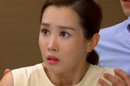 Bạn trẻ - Cuộc sống - Thấy chồng chở người phụ nữ trẻ đẹp, tôi hùng hổ đuổi theo xe ô tô rồi bật khóc với cảnh tượng trước mắt