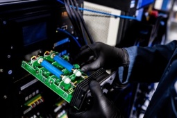 Tin tức ô tô - Mỹ ra mắt pin xe điện sạc siêu nhanh chỉ mất 10 phút là sạc đầy