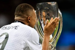 Bóng đá - Mbappe đá trận đầu đã có danh hiệu với Real Madrid, ghi bàn ấn định Siêu cúp châu Âu