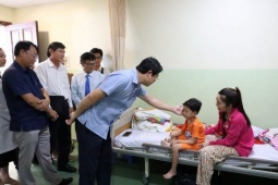 Tin tức trong ngày - Sở Y tế Đồng Tháp công bố nguyên nhân 149 người nhập viện sau khi ăn bánh mỳ