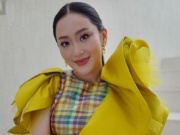 Thời trang - Phong cách sành điệu của nữ Thủ tướng Thái Lan nhậm chức ở tuổi 37