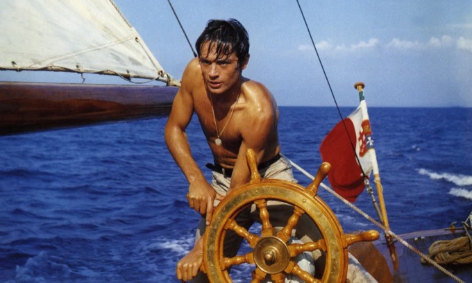 Nét điển trai khuynh đảo màn ảnh của tài tử Alain Delon - 4