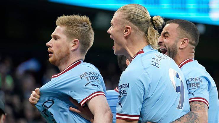 Nhiều ngôi sao Man City đang được mời mức lương rất hấp dẫn để sang Saudi Arabia