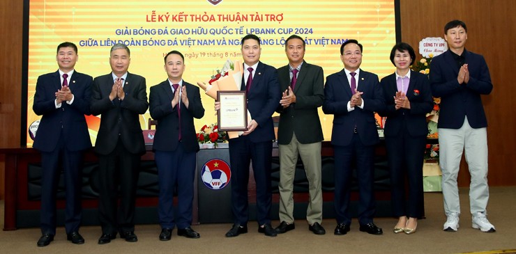 Đội tuyển Việt Nam gặp “thuốc thử mạnh” Nga và Thái Lan trước AFF Cup 2024 - 1