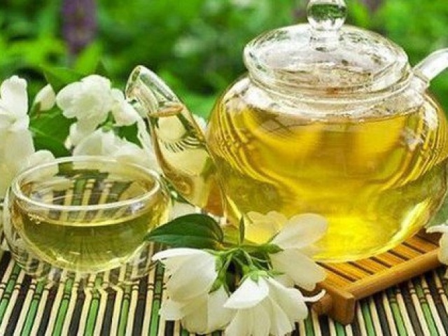 4 loại trà thảo mộc giải độc cơ thể hiệu quả