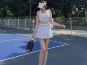 Thời trang - Hoa hậu Đỗ Thị Hà đáp trả khéo léo khi bị chê "làm màu" ở sân tập pickleball