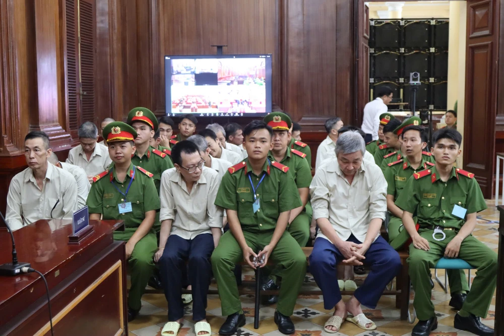 Tòa tuyên án đại án tham nhũng gây chấn động hệ thống đăng kiểm Việt Nam