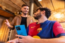 Smartphone HMD lần đầu "bắt tay" với CLB Bóng đá Barcelona