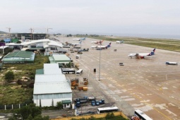 Tin tức trong ngày - Cả Việt Nam chỉ còn khoảng 160 máy bay chở khách