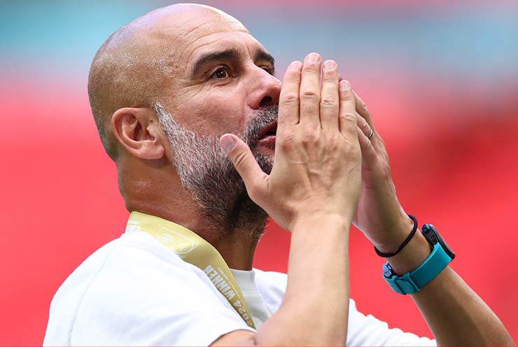 Pep Guardiola mong sớm có phán quyết về Man City, bởi ông còn nốt mùa này là hết hợp đồng với CLB