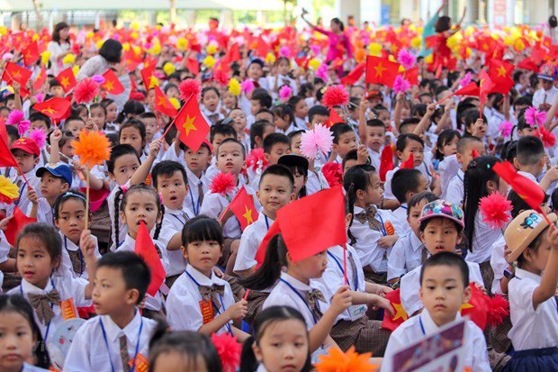 Việc tăng thêm ngày nghỉ lễ vào Quốc khánh, Điện Biên Phủ và khai giảng: Bộ LĐ-TB&XH trả lời cử tri