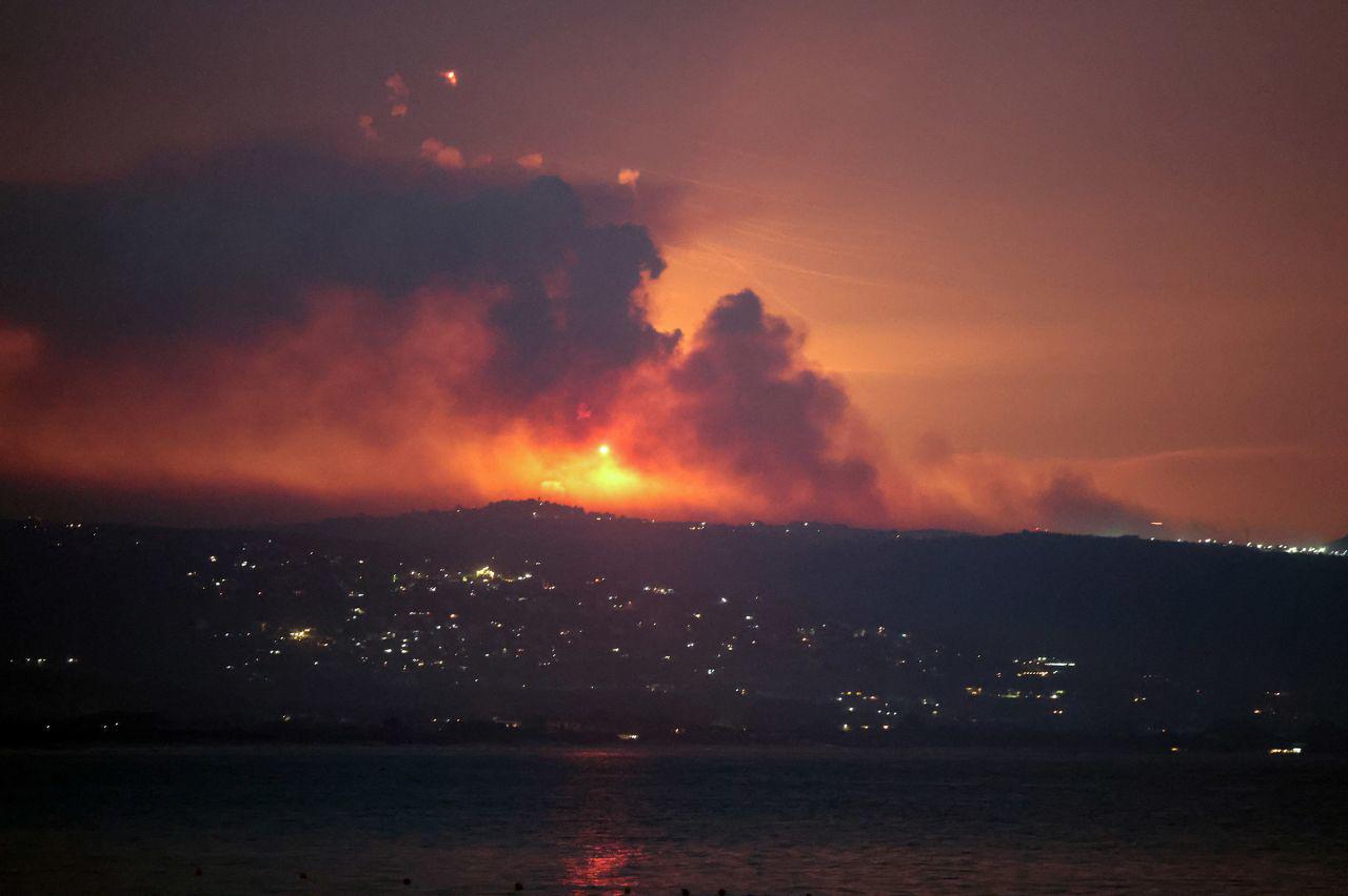 Một số khu vực ở phía nam Lebanon bị Israel không kích trong đòn phủ đầu (ảnh: CNN)