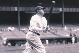 Thị trường - Tiêu dùng - Một chiếc áo đấu của huyền thoại bóng chày Mỹ Babe Ruth vừa được bán với giá gần 600 tỷ đồng