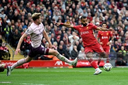 Nóng bảng xếp hạng Ngoại hạng Anh: Man City giật ngôi đầu, Arsenal - Liverpool đua cực gắt