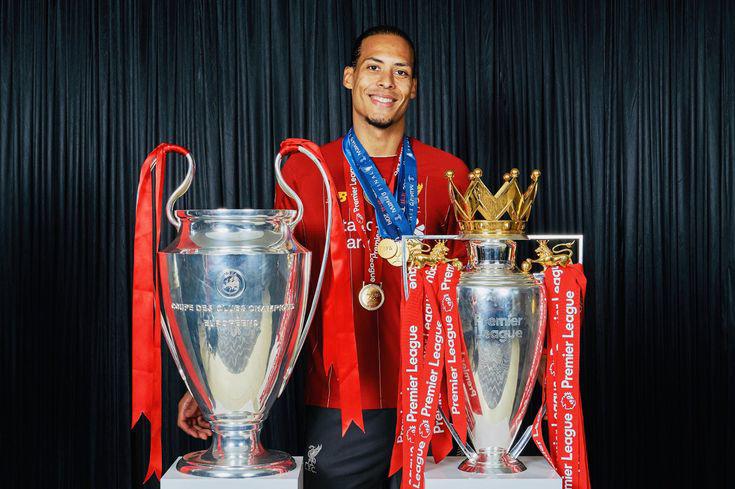 Liverpool bắt đầu đoạt mọi danh hiệu với Van Dijk