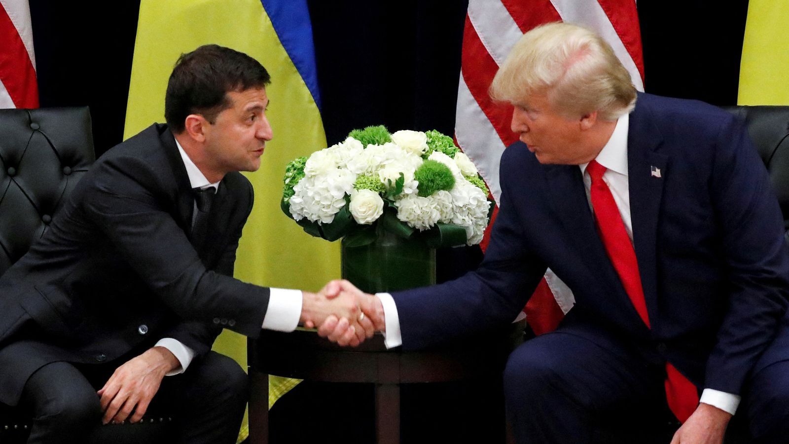 Ông Zelensky (trái) và ông Trump gặp nhau năm 2019. Ảnh: Reuters