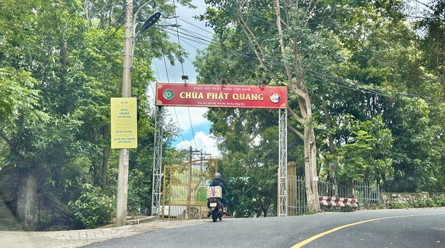 Công trình xây dựng chùa Phật Quang không phép vẫn chưa tháo dỡ