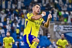 Bóng đá - Ronaldo ghi siêu phẩm đá phạt cho Al Nassr: Tranh cãi 899 hay 900 bàn thắng?