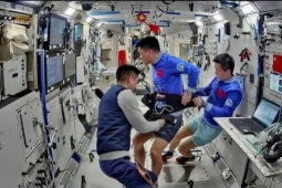 Phi thường - kỳ quặc - Cận cảnh hoạt động của phi hành gia Trung Quốc trên Trạm vũ trụ Thiên Cung