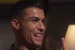 Ronaldo đạt nút Ruby, tiếp tục phá kỷ lục trên YouTube