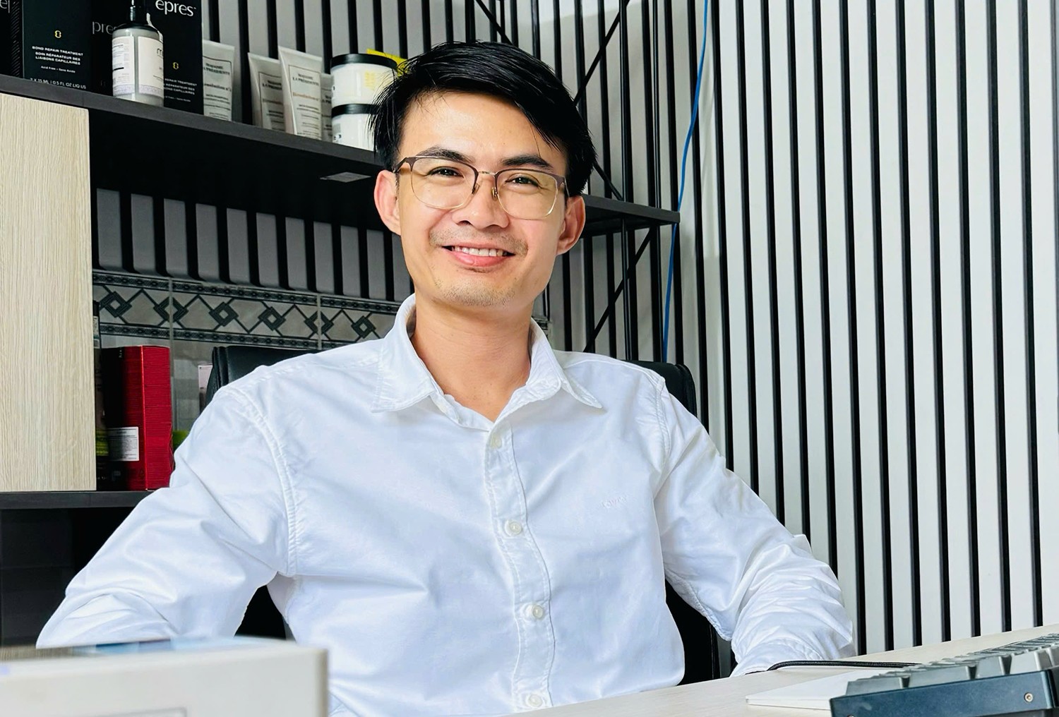 Chuyên gia chăm sóc tóc tại Mỹ Phẩm Tóc Nhập Khẩu