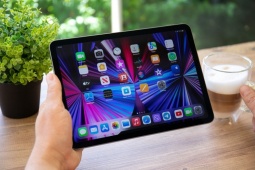 Thời trang Hi-tech - Máy tính bảng Android và iPad khác nhau thế nào, dùng loại nào tốt?