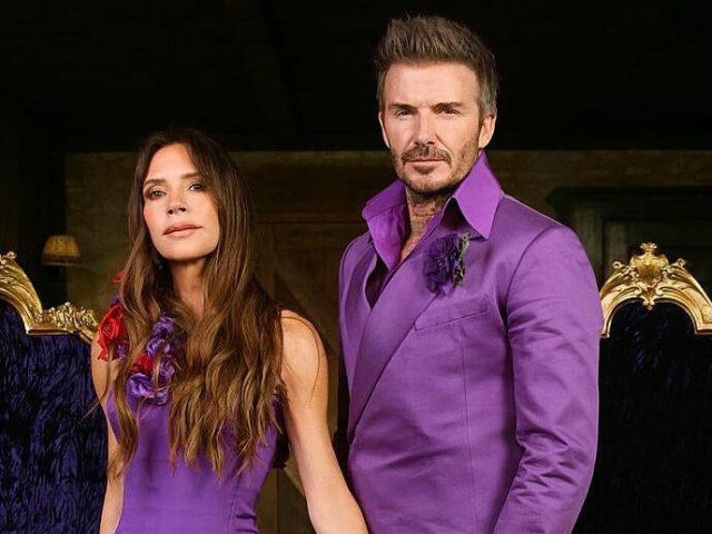 David Beckham: 'Tôi nhìn phản ứng của vợ để chọn trang phục'