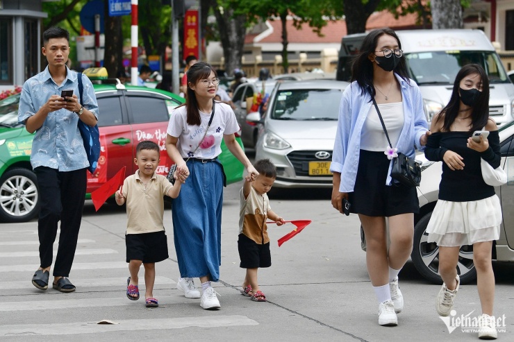 Hà Nội đông nghẹt phương tiện trong kỳ nghỉ lễ Quốc khánh