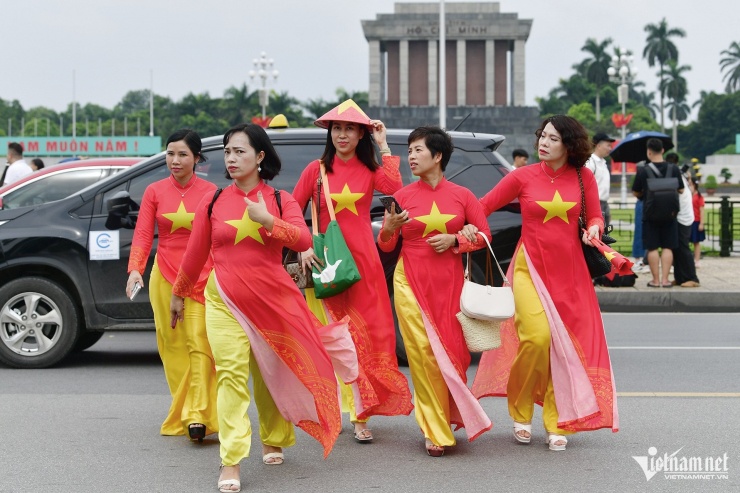 Hà Nội đông nghẹt phương tiện trong kỳ nghỉ lễ Quốc khánh