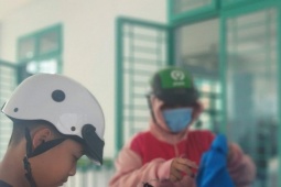 Giáo dục - du học - Nghiêm cấm trường học ép buộc học sinh mua đồng phục