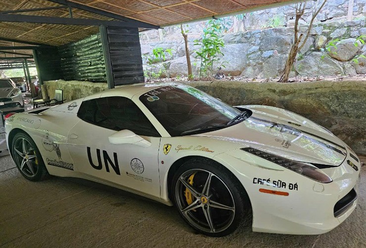 Dàn "ngựa chiến" của ông Đặng Lê Nguyên Vũ góp mặt tại Gumball 3000 - 3