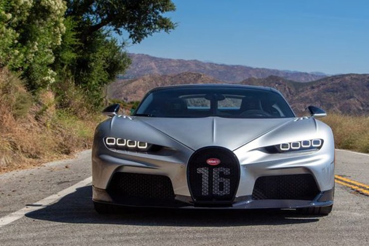 Sốc với bộ đèn siêu xe Bugatti Chiron có giá bằng cả xe sang S-Class - 1