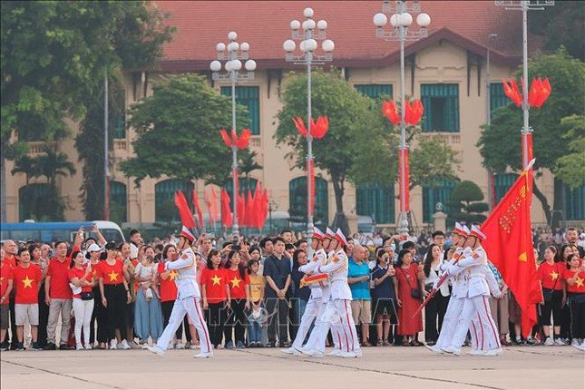 Lễ thượng cờ trang nghiêm tại Quảng trường Ba Đình mừng Quốc khánh 79